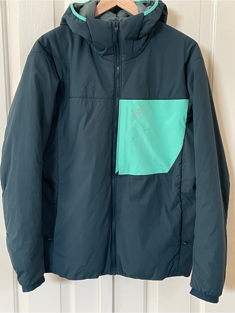 Arc’teryx Women’s Proton LT Hoody XL Teal Insulated Jacket
